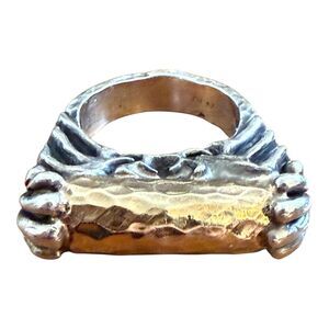 Dian Malouf Sterling Silver 14K Ring Sz 7.75 Heavy Hammered Bar Scallop Ends VTG